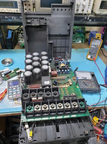 Lỗi quá dòng oC3 Biến Tần Keb: Nguyên Nhân Và 5 Cách Xử Lý Khẩn Cấp, Sửa Nhanh 24/7