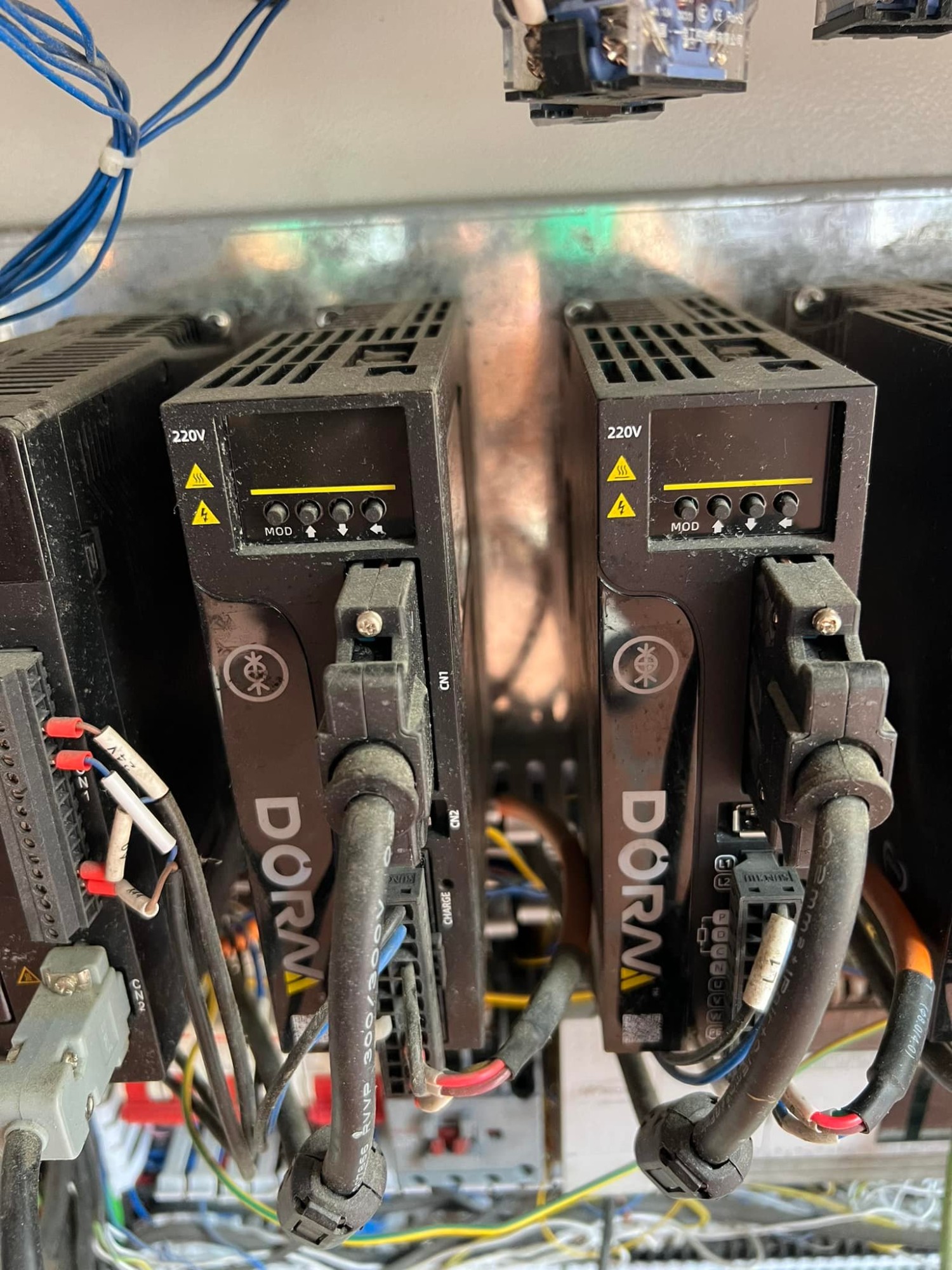 Sửa chữa AC servo Dorna giá rẻ tại Thành Phố Hồ chí Minh
